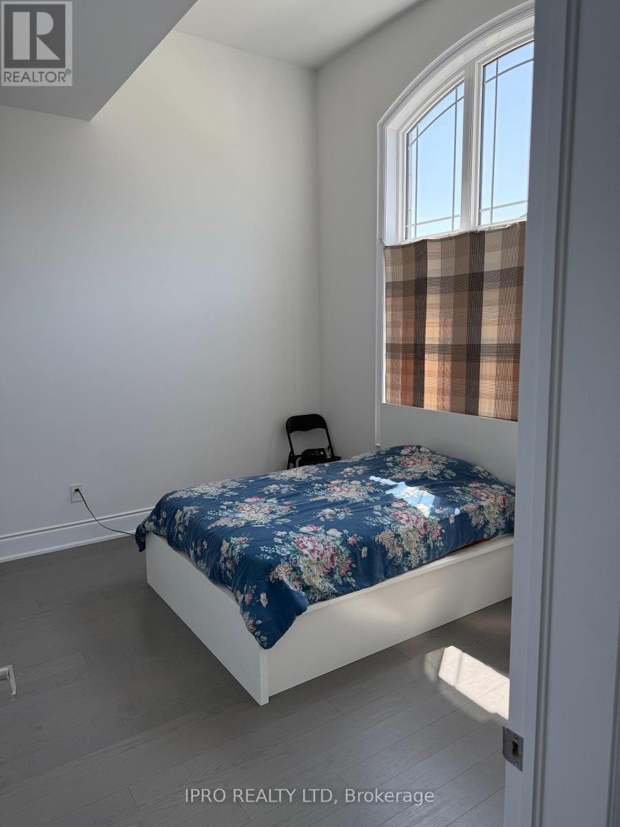 Property at 59 RASPBERRY RIDGE AVENUE image 4