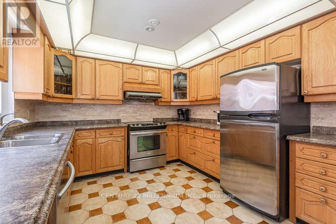 82 Leander Street, Brampton, Ontario  L6S 3M7 - Photo 11 - W12142091