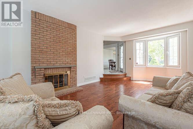 82 Leander Street, Brampton (Westgate), Ontario  L6S 3M7 - Photo 14 - W12142091