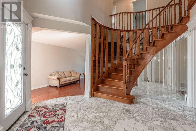 82 Leander Street, Brampton, Ontario  L6S 3M7 - Photo 7 - W12142091