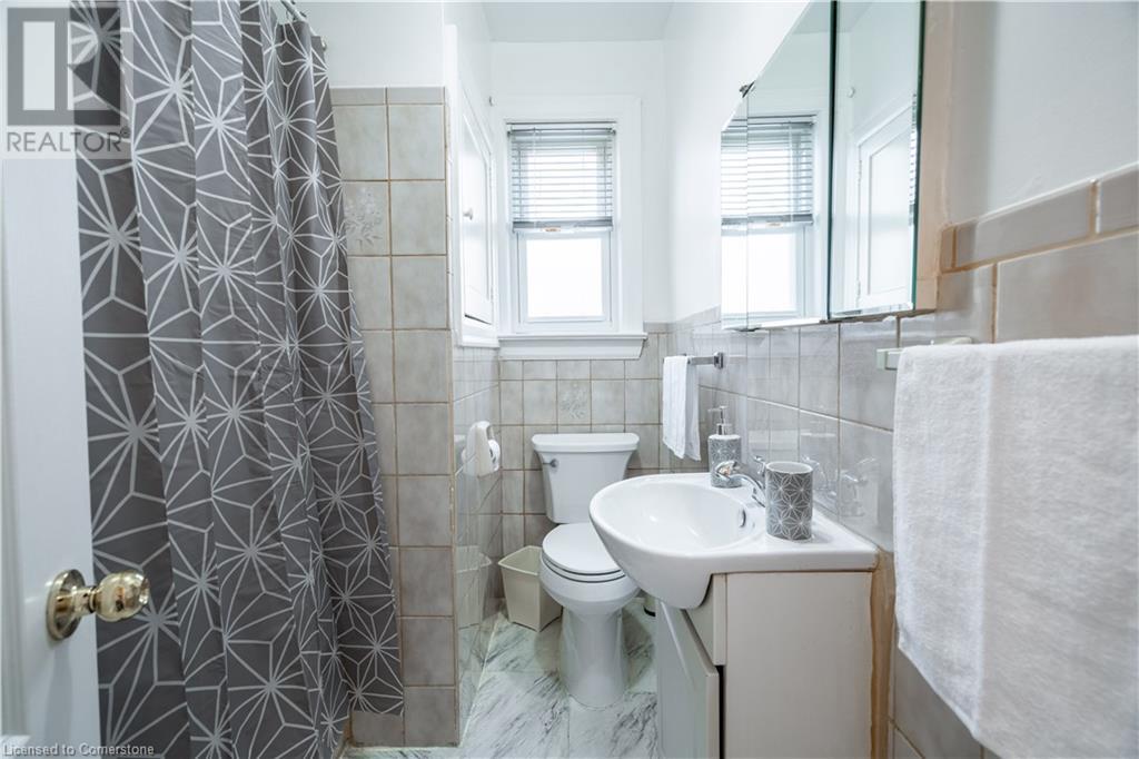 11 Speers Avenue, Toronto, Ontario  M9N 1E9 - Photo 16 - 40727498