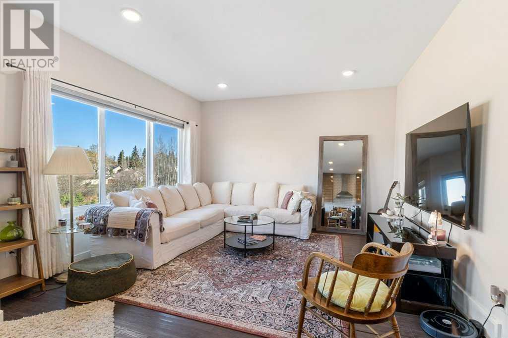 Property at 59 Hampton Crescent image 4