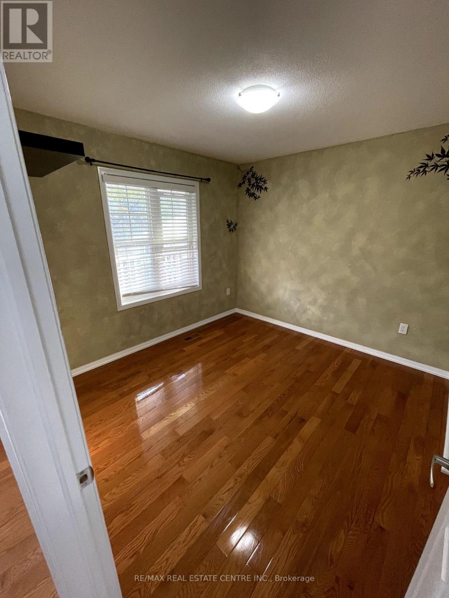 812 Wilks Landing, Milton, Ontario  L9T 0K9 - Photo 25 - W12052239