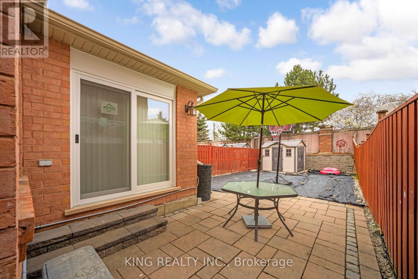 107 Herdwick Street, Brampton, Ontario  L6S 0A5 - Photo 42 - W12138252