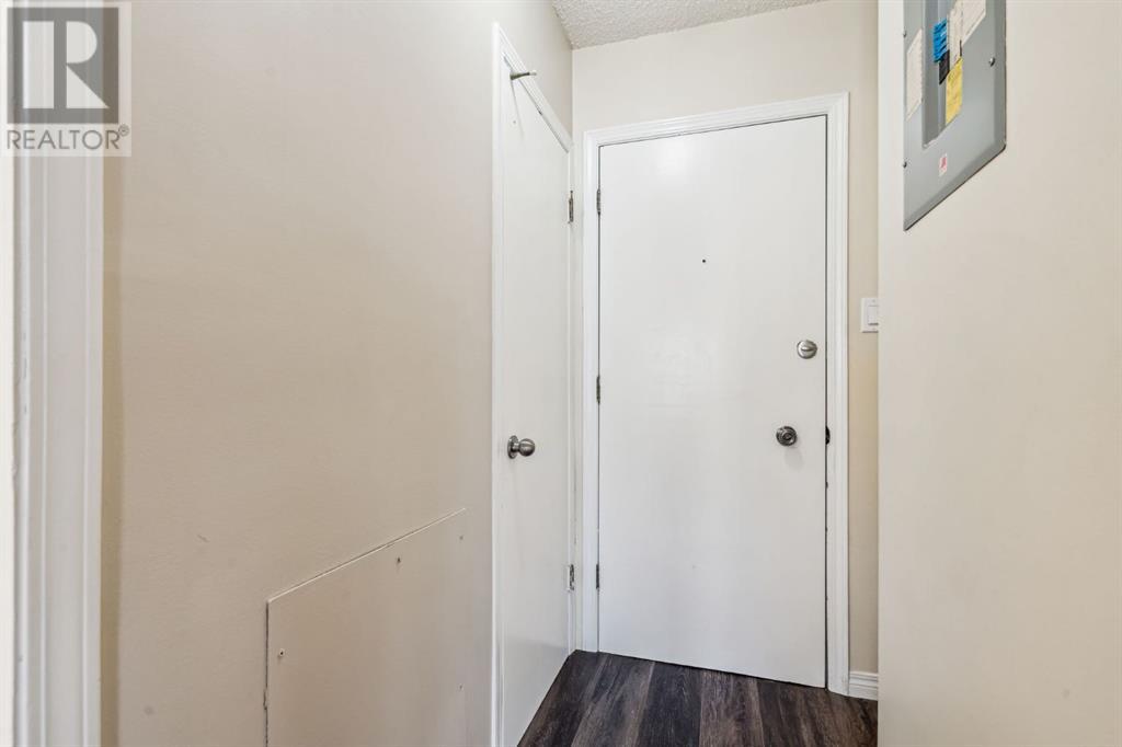 Property at 16, 1516 24 Avenue SW image 3
