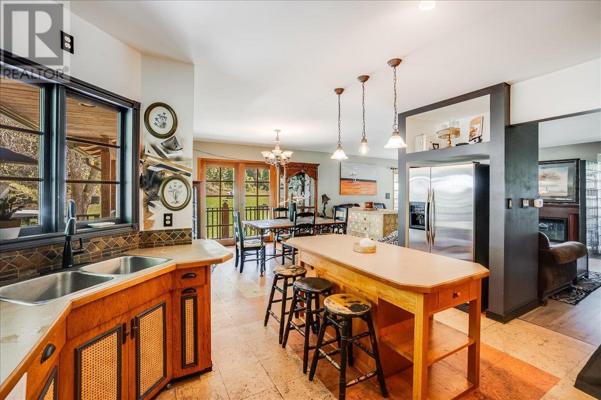 Property at 2398 CUNNINGHAM Road image 3