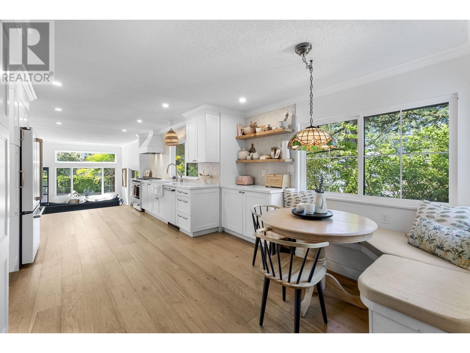 Property at 1682 W 21ST STREET image 4