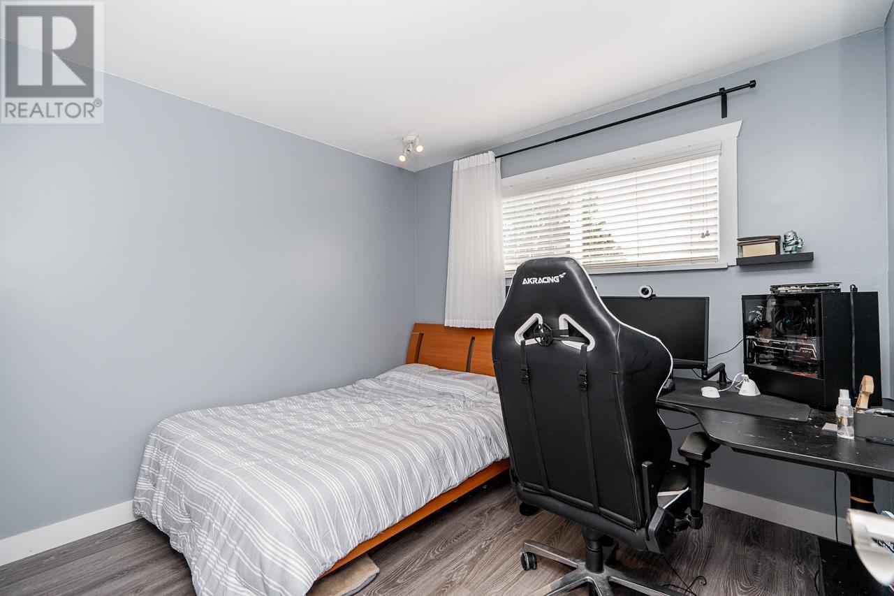 1334 Lansdowne Drive, Coquitlam, British Columbia  V3E 1K6 - Photo 14 - R3001359