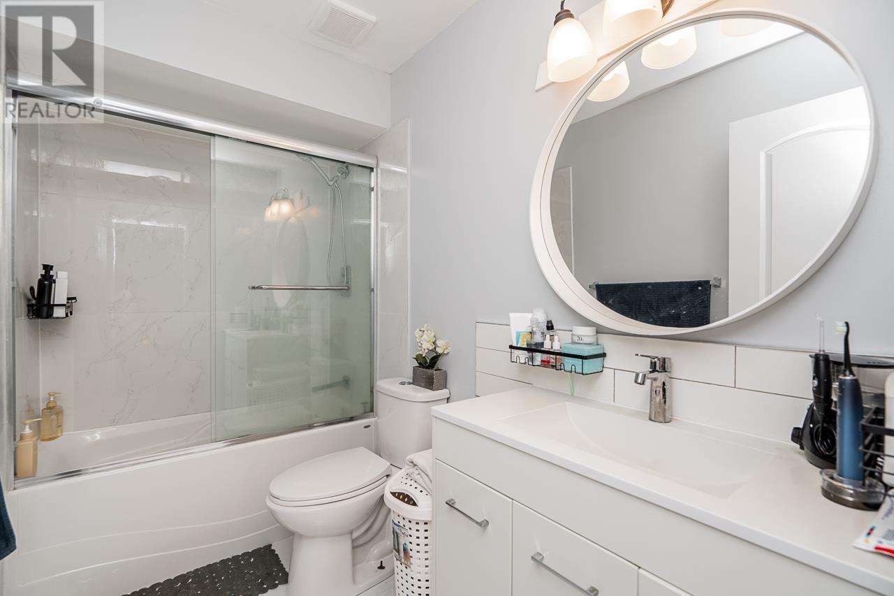 1334 Lansdowne Drive, Coquitlam, British Columbia  V3E 1K6 - Photo 15 - R3001359