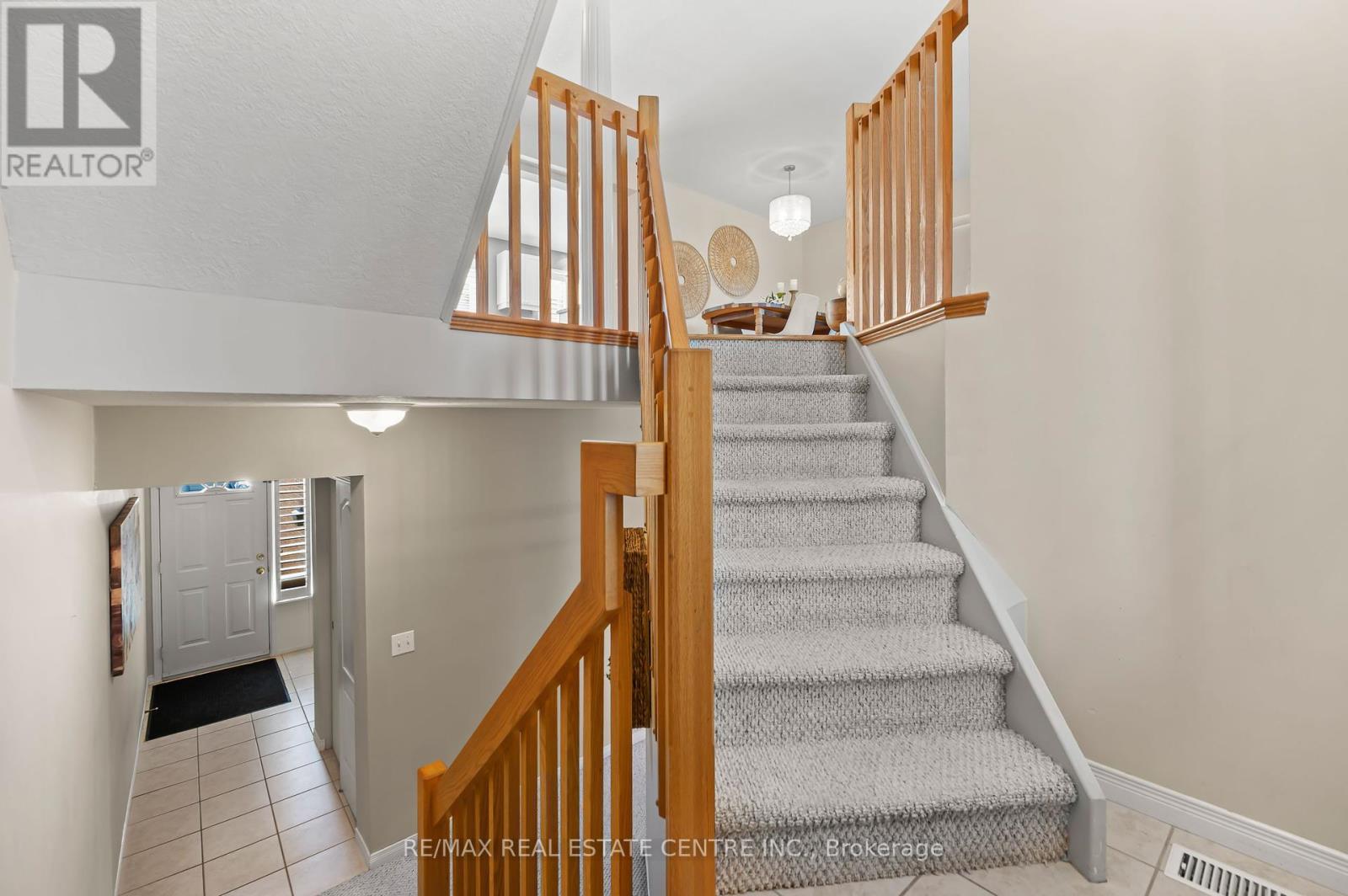 63 Wellington South, Cambridge, Ontario  N1R 8N4 - Photo 10 - X12142121