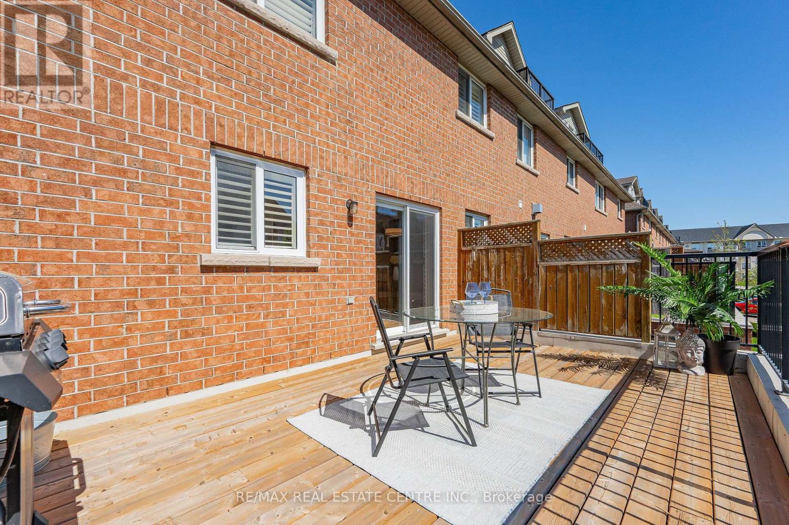 63 Wellington South, Cambridge, Ontario  N1R 8N4 - Photo 25 - X12142121