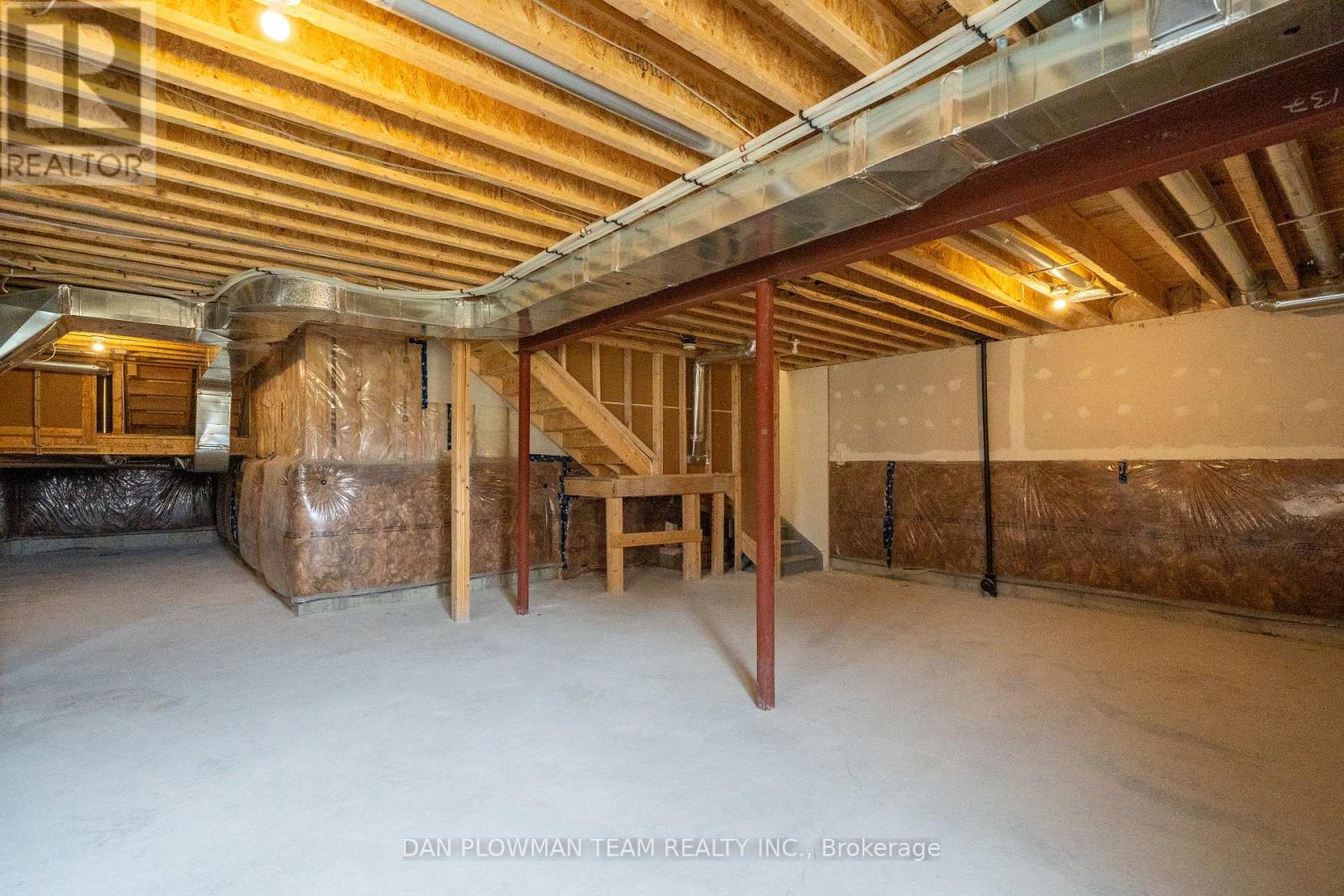 532 Hornbeck Street, Cobourg, Ontario  K9A 4A1 - Photo 40 - X12142148
