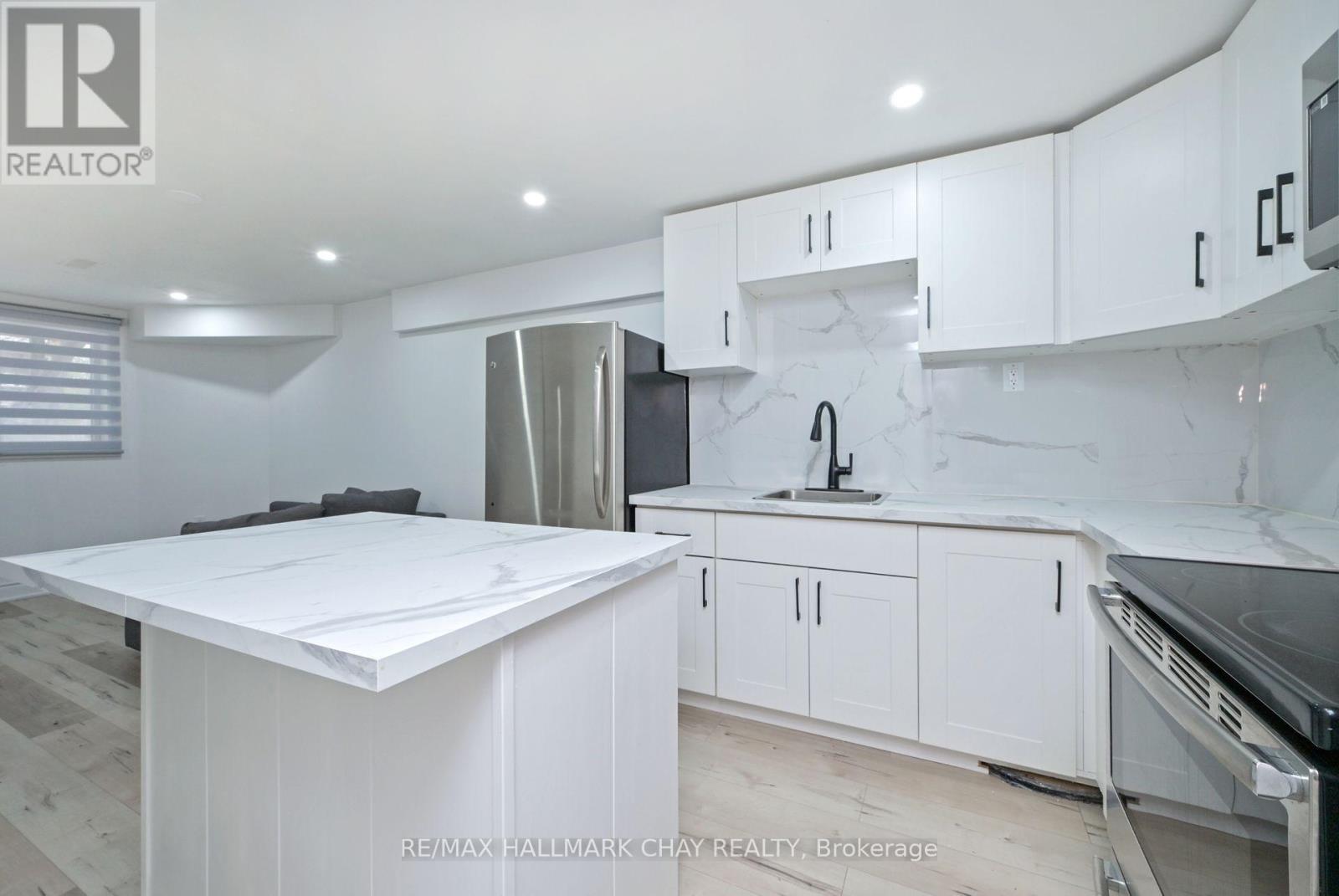 69 Wallace Street, New Tecumseth, Ontario  L9R 2G6 - Photo 28 - N12130086