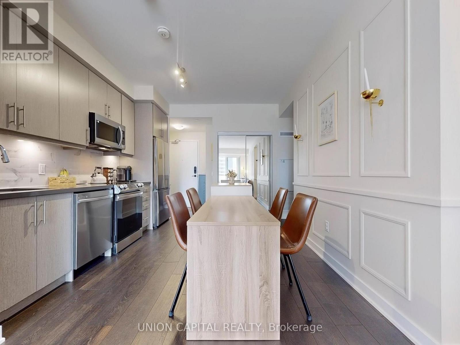 405 - 105 Oneida Crescent, Richmond Hill, Ontario  L4B 0H6 - Photo 14 - N12141555