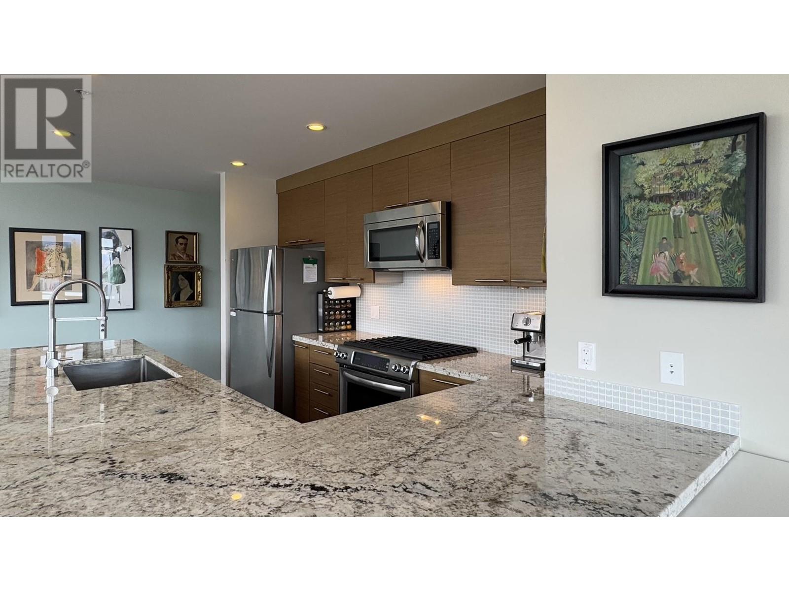 605 5665 Teredo Street, Sechelt, British Columbia  V7Z 0J2 - Photo 9 - R2986323
