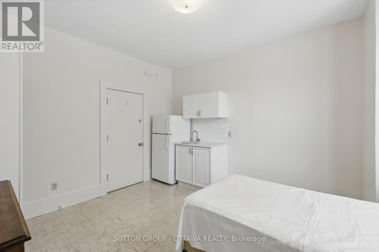 265 Parkdale Avenue, Ottawa, Ontario  K1Y 1G1 - Photo 22 - X12142163