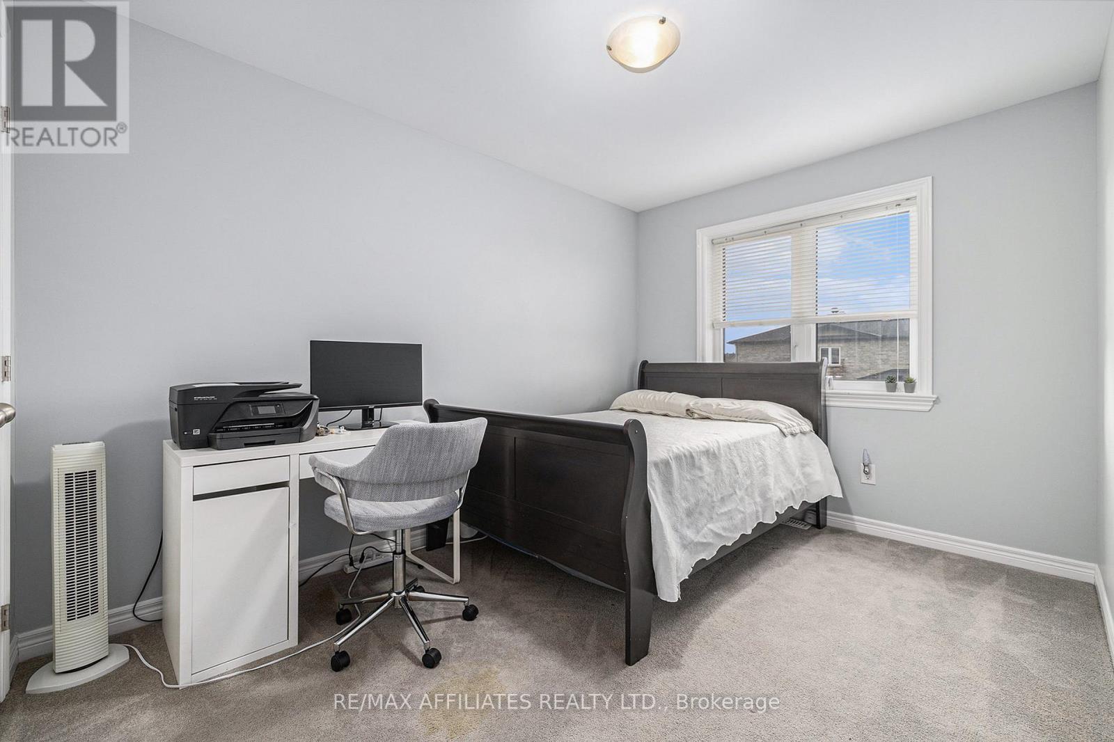 64 Watershield Ridge, Ottawa, Ontario  K2J 5A4 - Photo 12 - X12142198