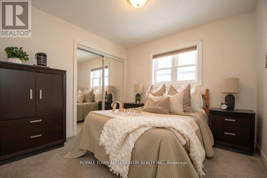 7 Midland Drive, Kawartha Lakes, Ontario  K9V 6B9 - Photo 21 - X12072890