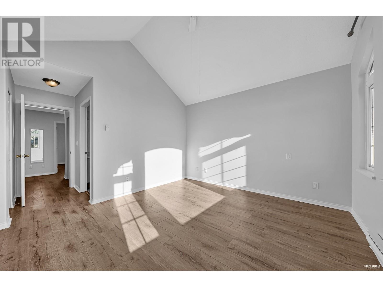 1 910 W 16th Street, North Vancouver, British Columbia  V7P 1R3 - Photo 16 - R3001413