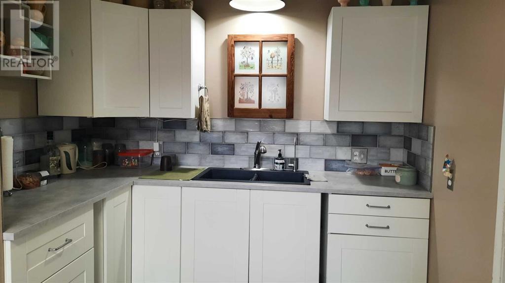 Property at 701 Secondary 576 Highway image 4
