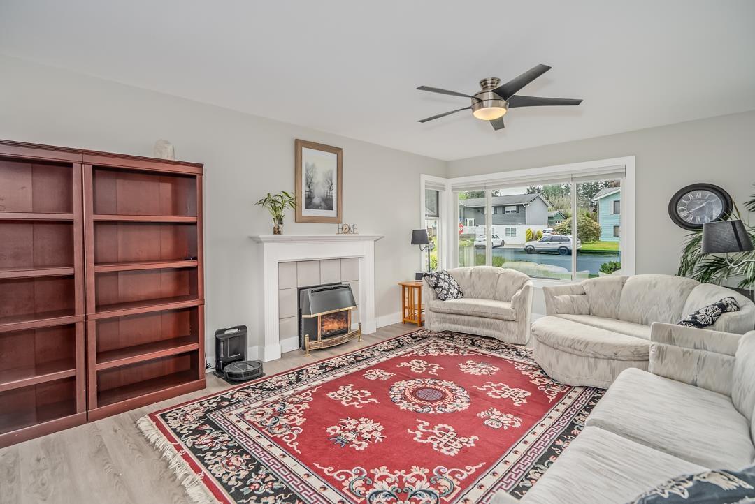 Property at 33275 CHERRY AVENUE image 3