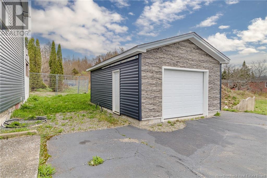 1068-1070 Latimore Lake Road, Saint John, New Brunswick  E2J 2C6 - Photo 19 - NB118318