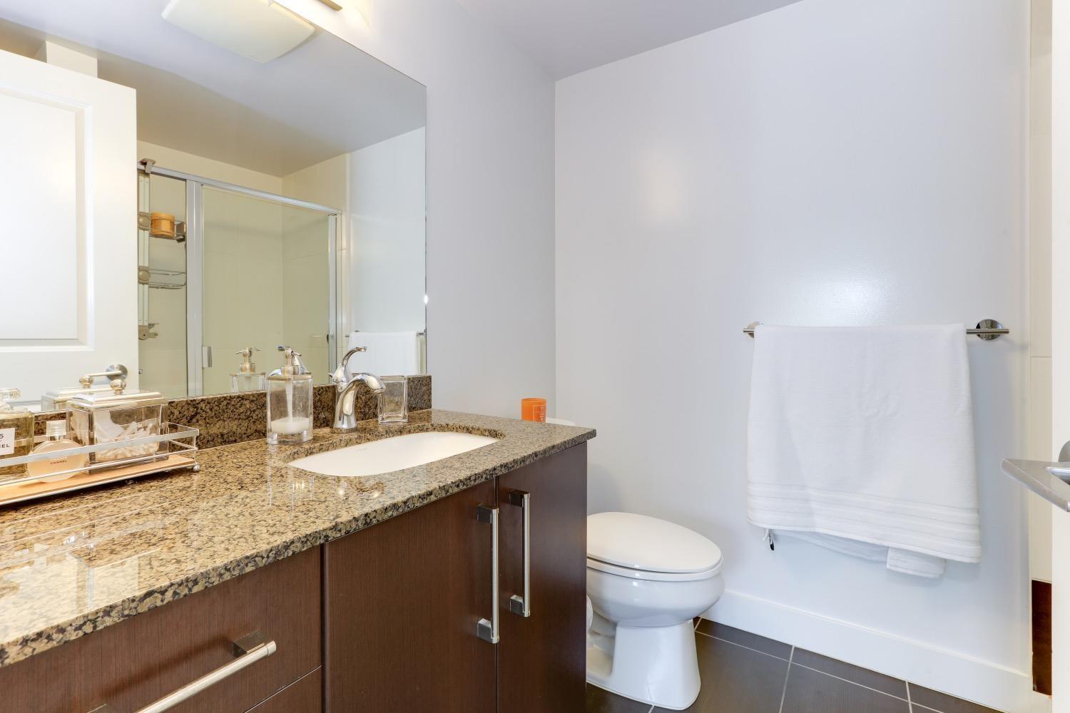 317 15745 Croydon Drive, Surrey, British Columbia  V3S 2L5 - Photo 17 - R3000520
