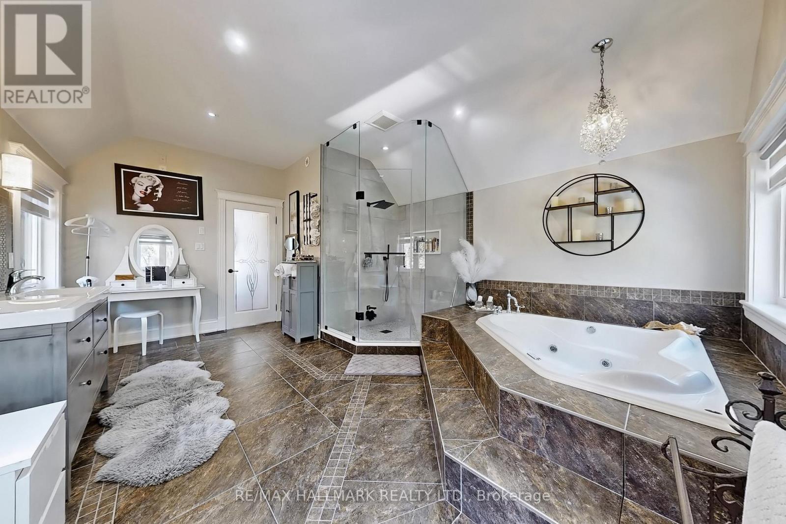 83 Hambly Avenue, King, Ontario  L7B 1J1 - Photo 33 - N12137480