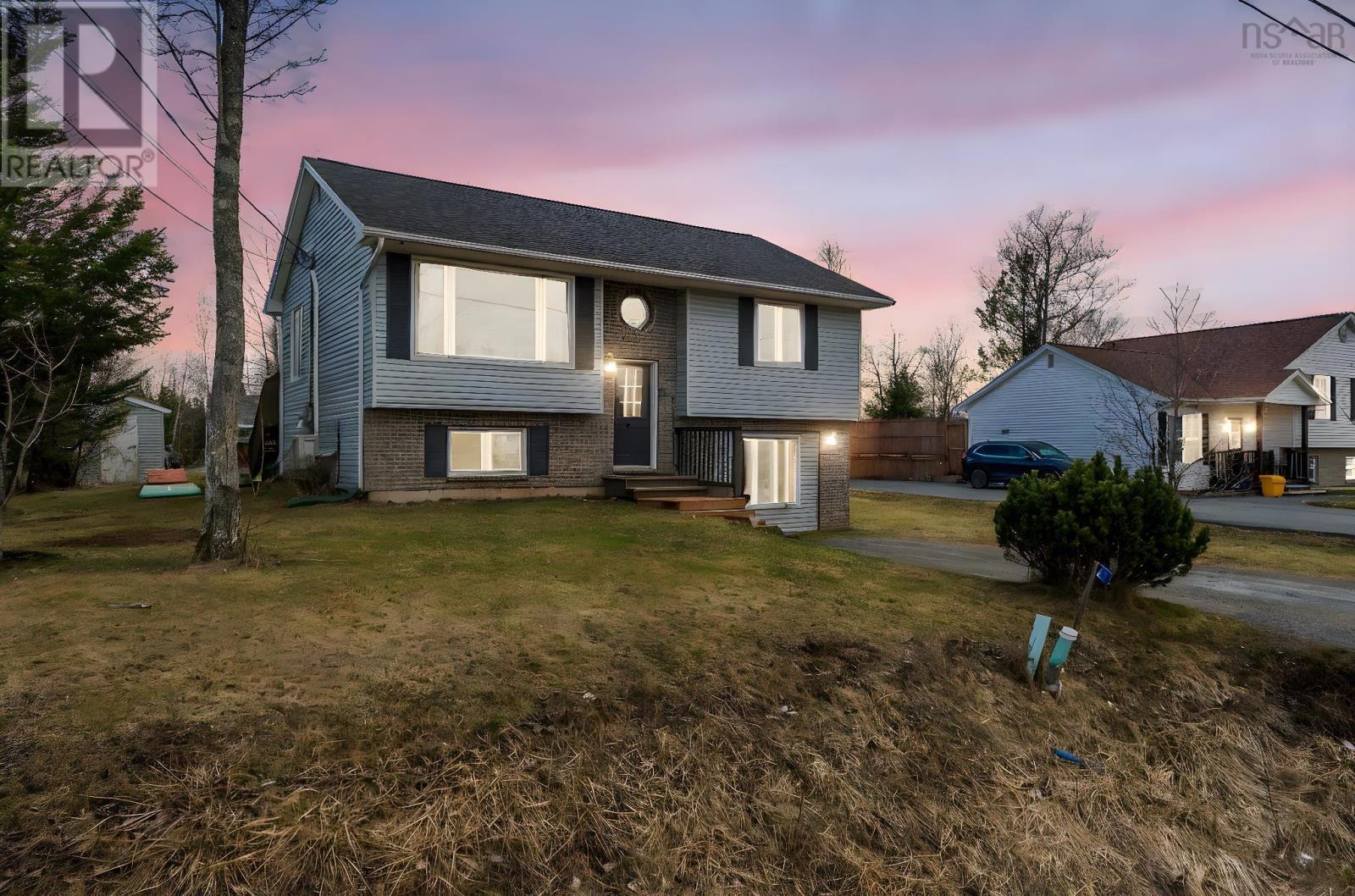 Property at 31 Carriage Lane image 2