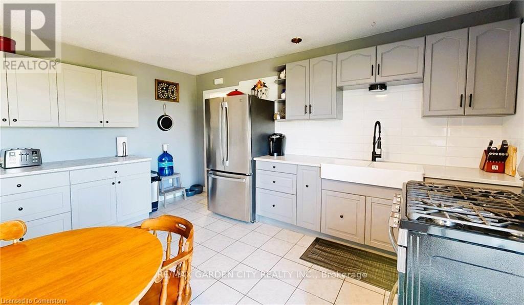 5282 Springcreek Road, Lincoln, Ontario  L0R 2A0 - Photo 13 - X12137542