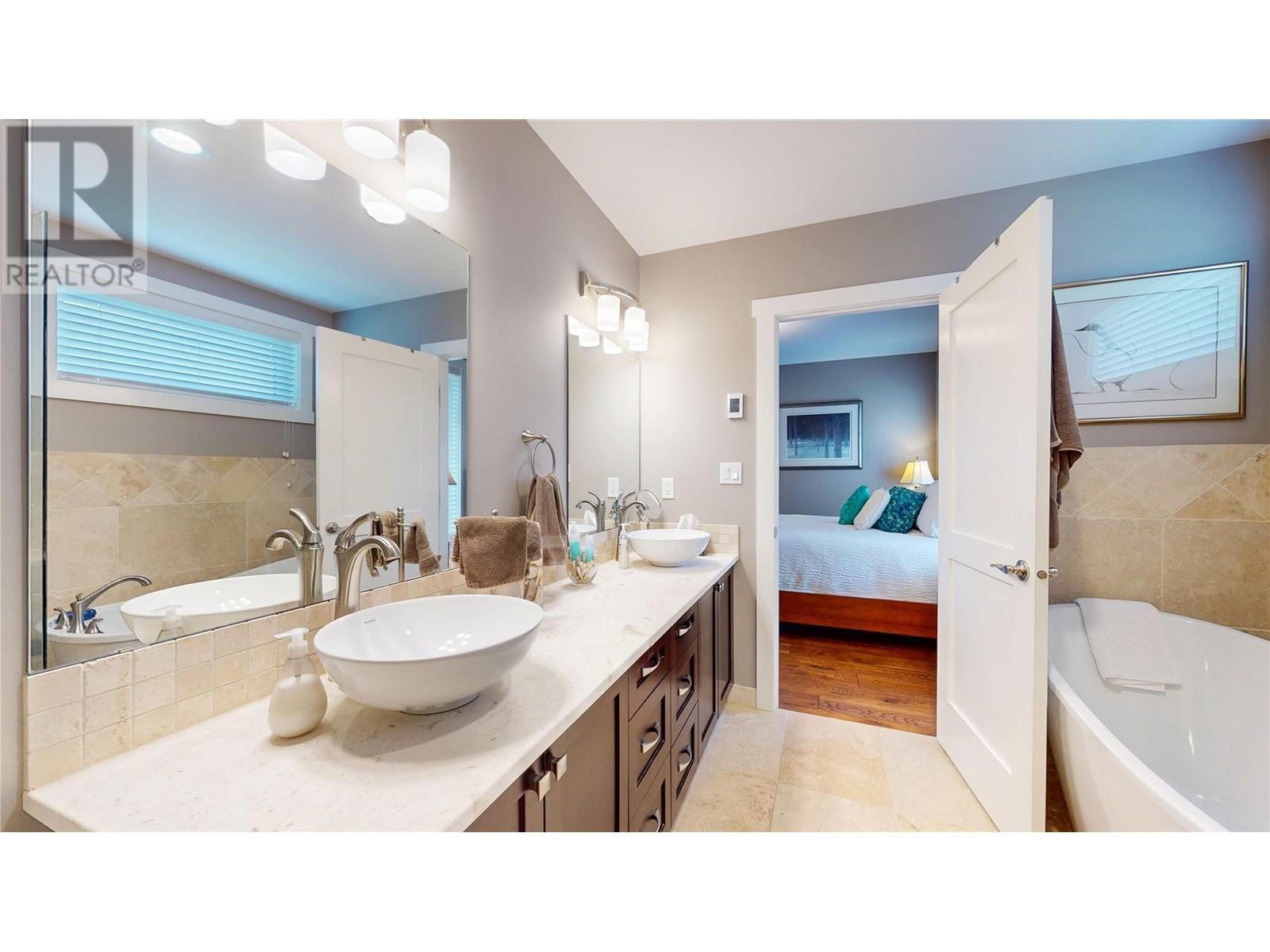 135 Whins Road, Cranbrook, British Columbia  V1C 0B4 - Photo 17 - 10346472