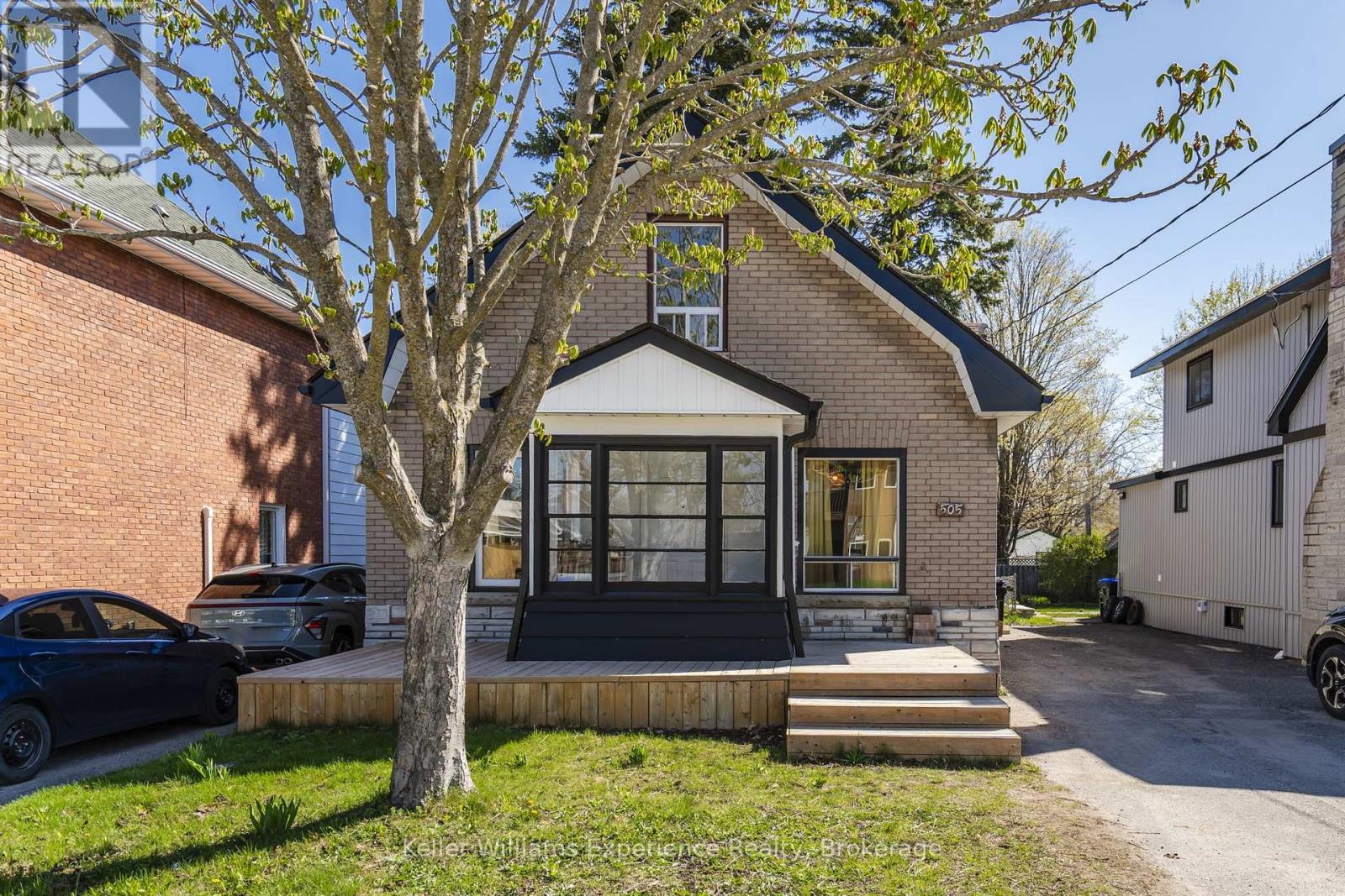 Property at 505 WELLINGTON STREET image 1