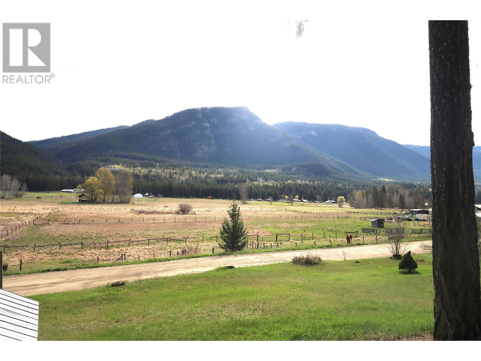 4119 Dixon Creek Road, Barriere, British Columbia  V0E 1E0 - Photo 11 - 10347457
