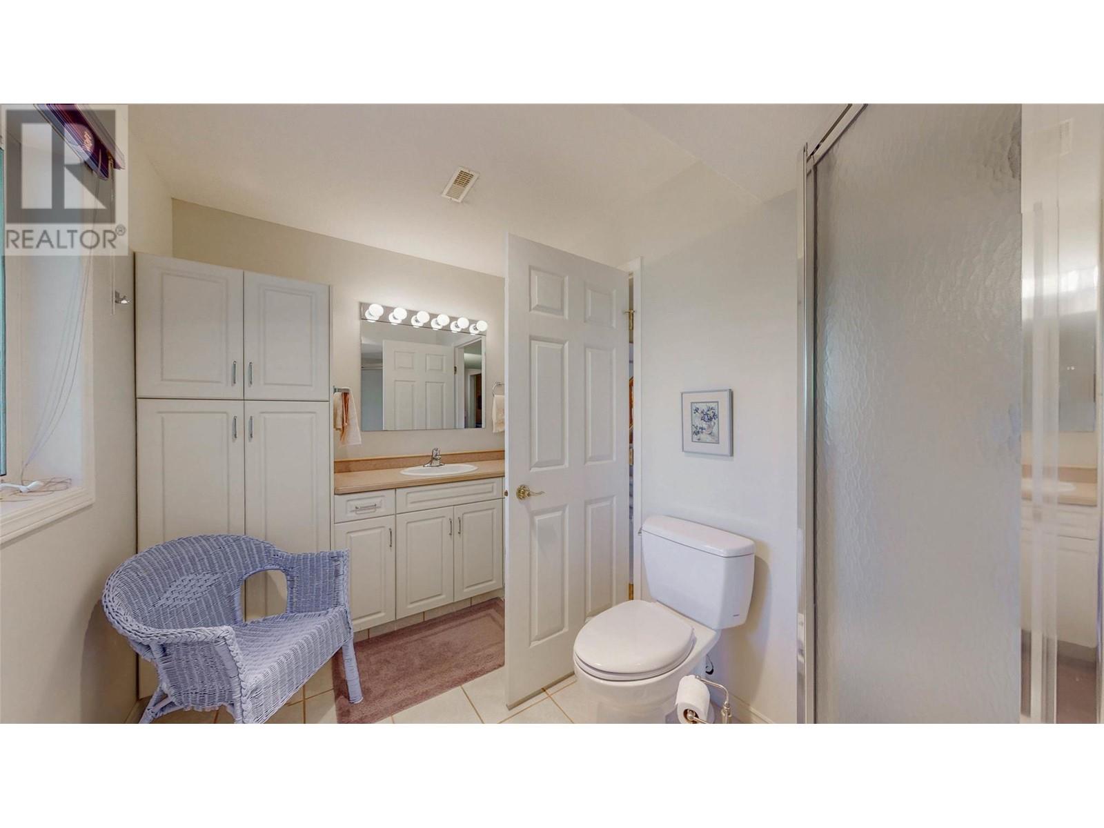 4210 Fairwinds Drive, Osoyoos, British Columbia  V0H 1V4 - Photo 27 - 10347486