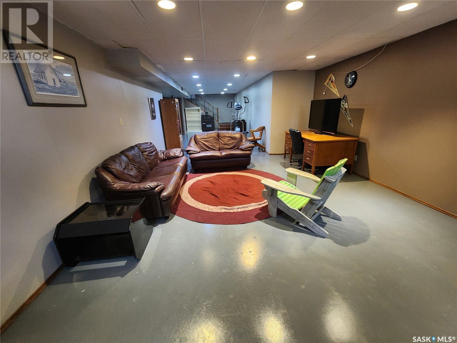 1600 Wahlmeier Drive, Estevan, Saskatchewan  S4A 2L4 - Photo 40 - SK005501