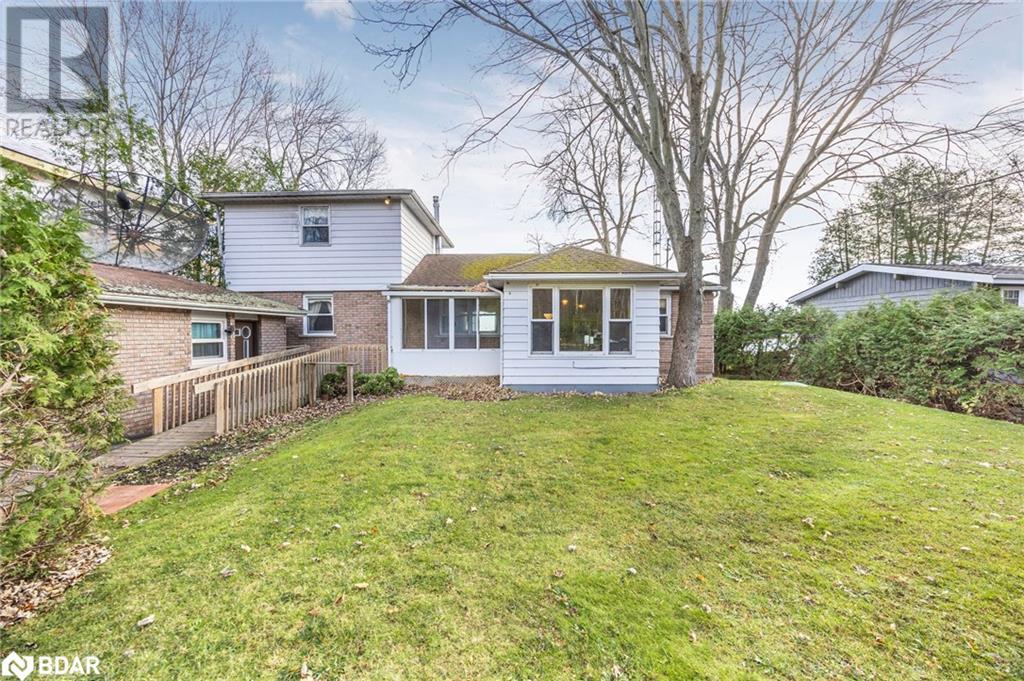 Property at 769 WOODLAND Drive image 5