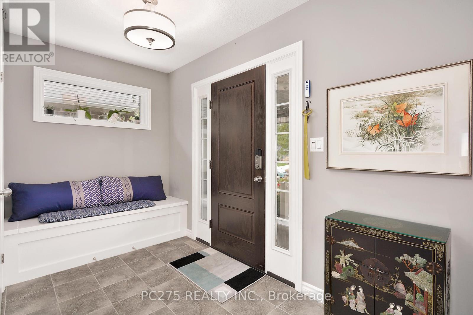 23 Blairmont Terrace, St. Thomas, Ontario  N5R 0E2 - Photo 6 - X12142256