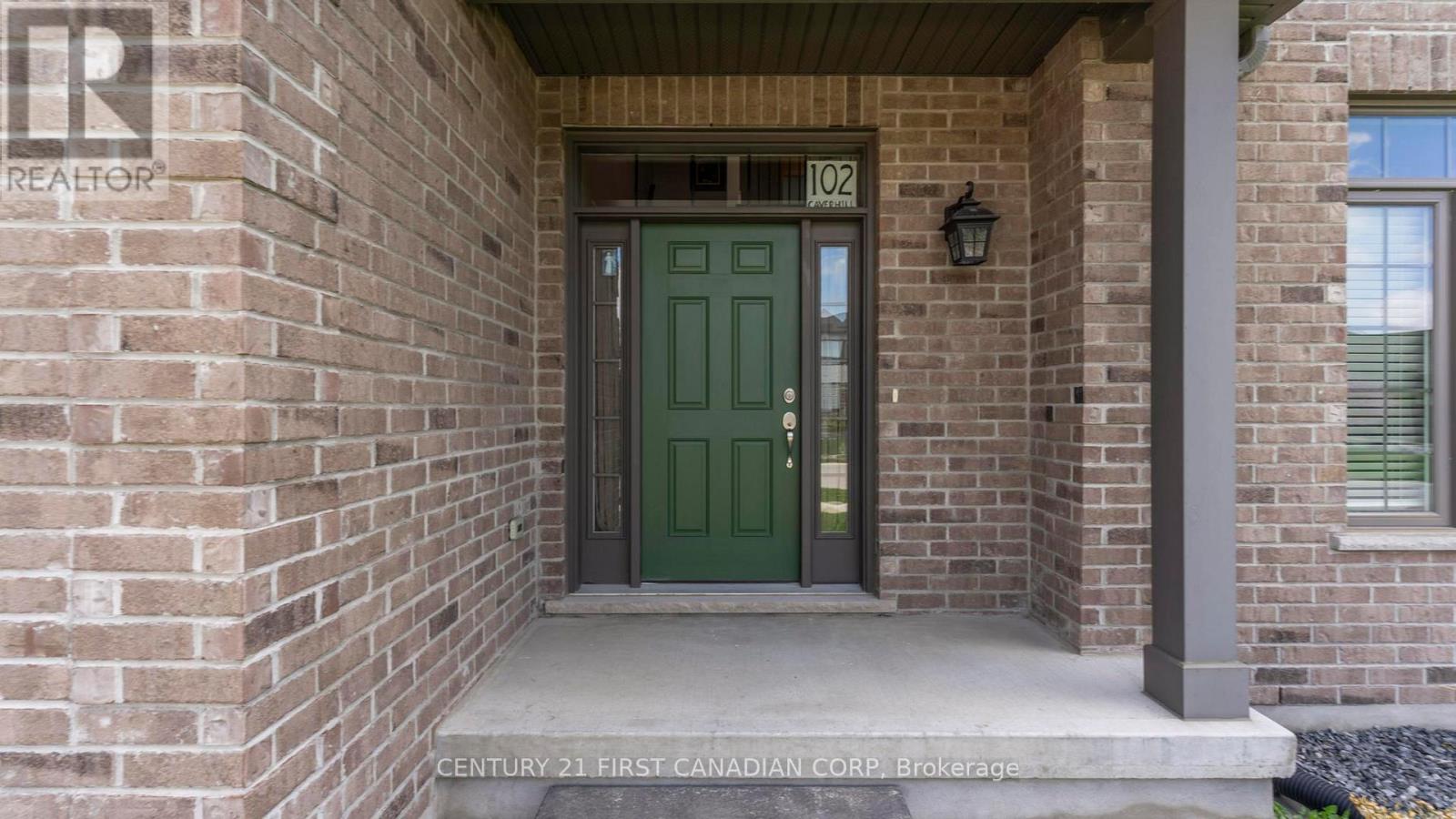 Property at 102 CAVERHILL CRESCENT image 3
