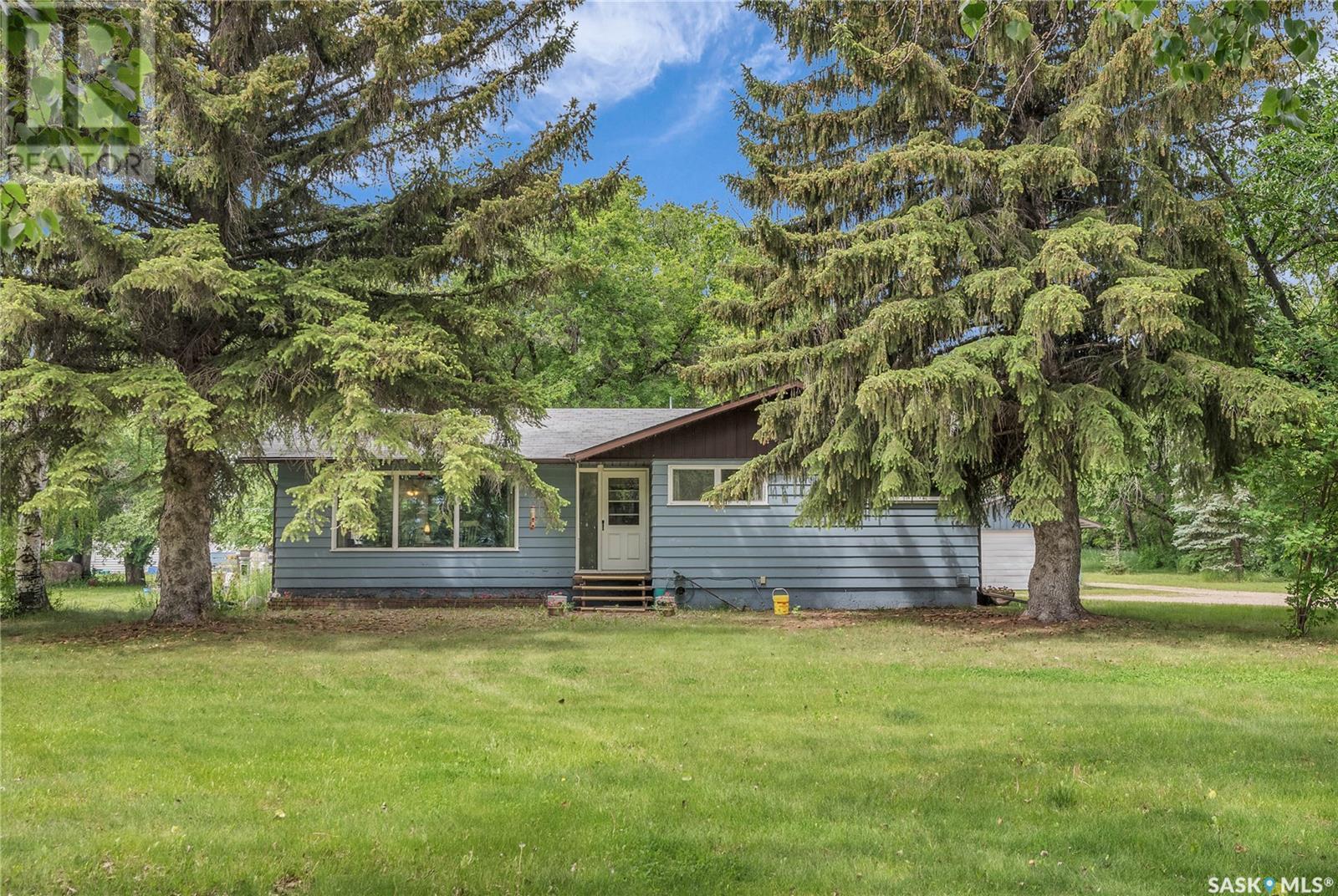 Imperial Acreage Highway #2, big arm rm no. 251, Saskatchewan