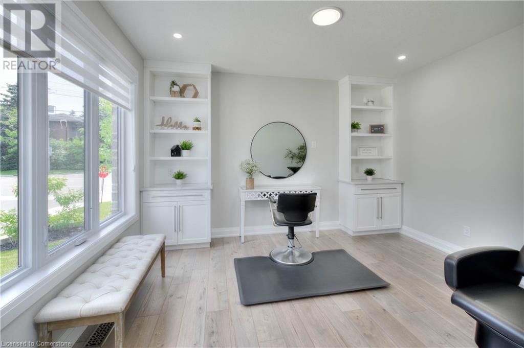 Property at 450 BRIDGEPORT Road E Unit# 1 image 5