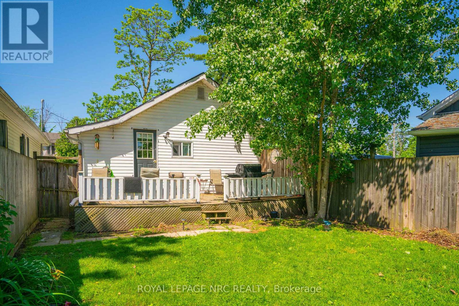132 Albert Street, Fort Erie, Ontario  L2A 5L4 - Photo 4 - X12142314