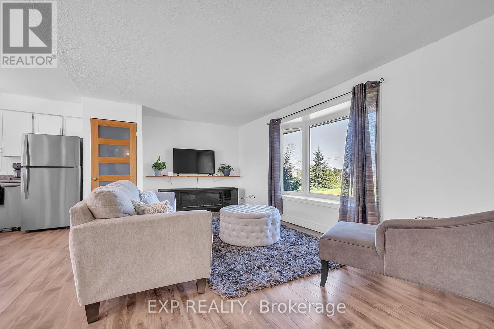 2269 Ben Gill Road, Prince Edward County, Ontario  K0K 1W0 - Photo 6 - X12142343