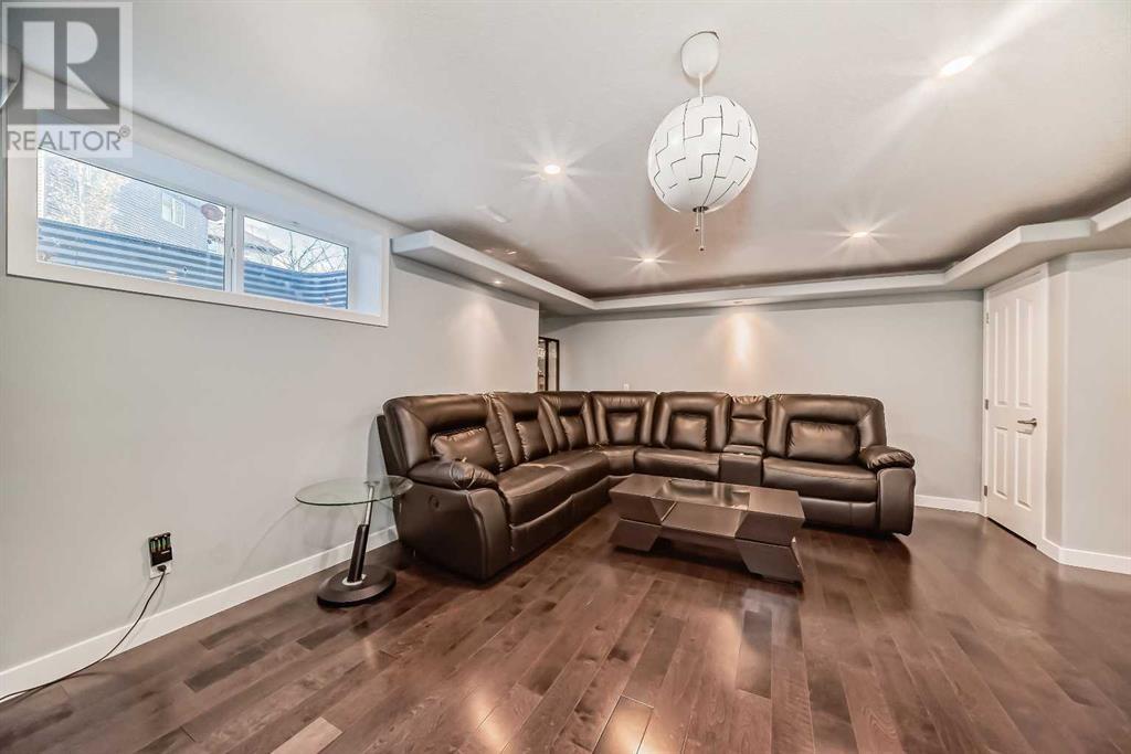 180 Panatella Close Nw, Calgary, Alberta  T3K 6B3 - Photo 21 - A2177058
