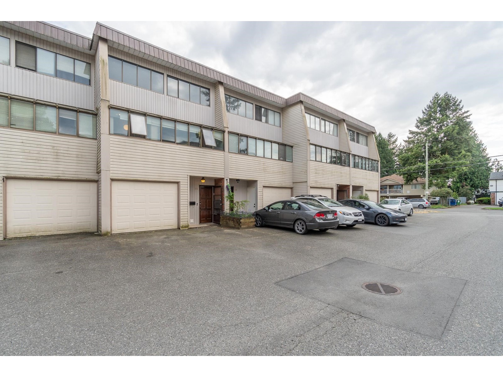 Property at 15 9446 HAZEL STREET image 4