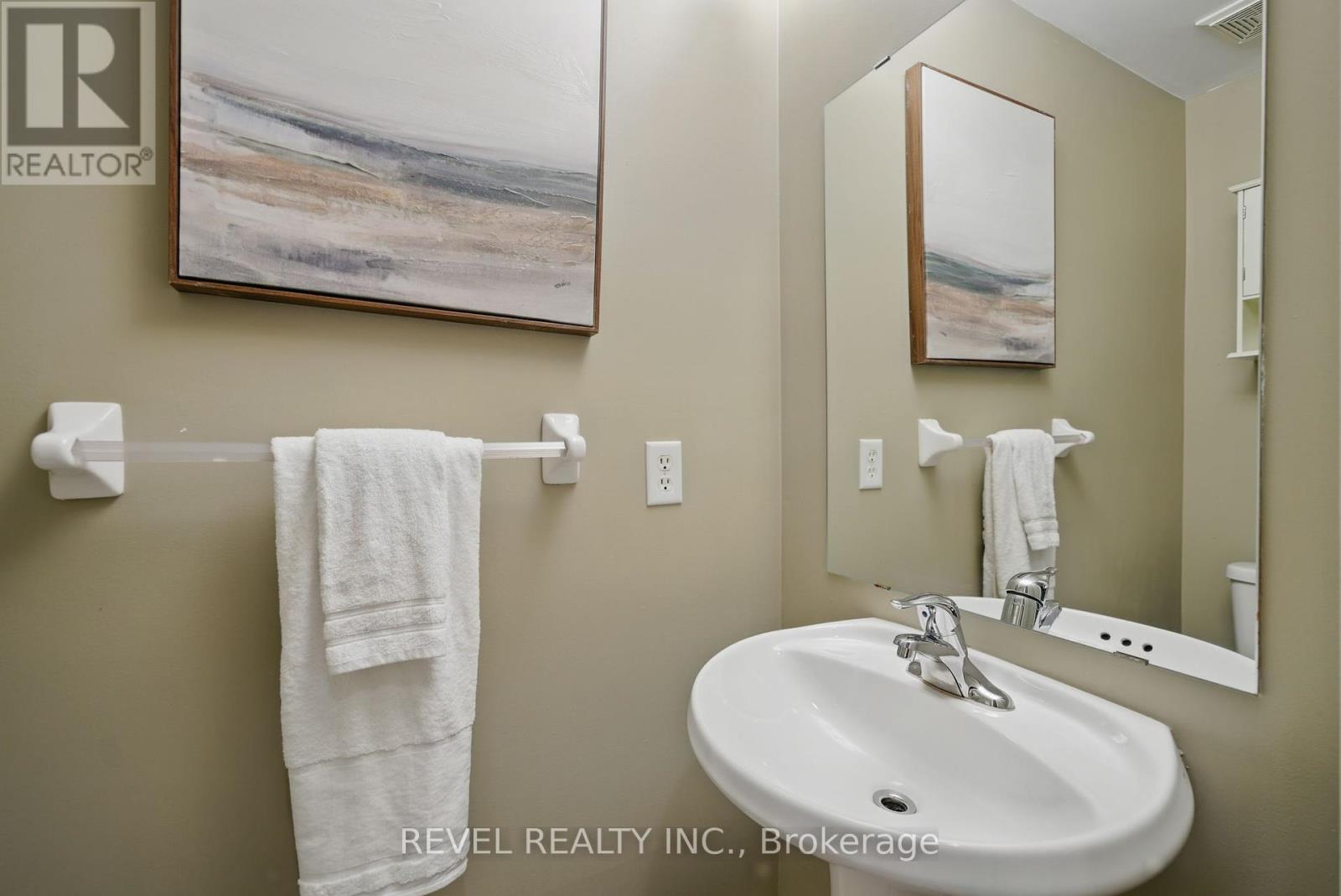 100 Ashbury Boulevard, Ajax (South East), Ontario  L1Z 1N1 - Photo 20 - E12142022