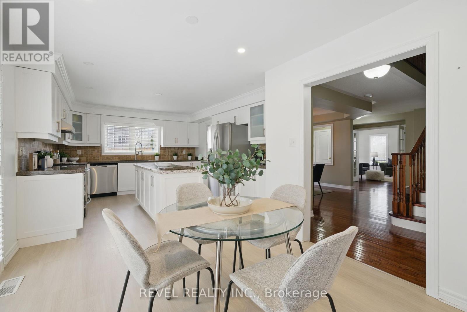 100 Ashbury Boulevard, Ajax (South East), Ontario  L1Z 1N1 - Photo 14 - E12142022