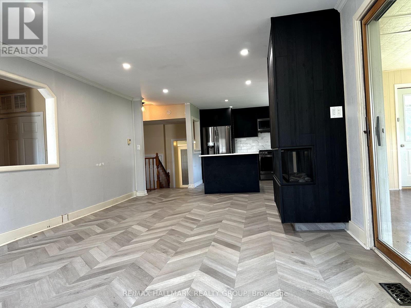 103 Wilson Street W, Perth, Ontario  K7H 2P1 - Photo 6 - X12142249