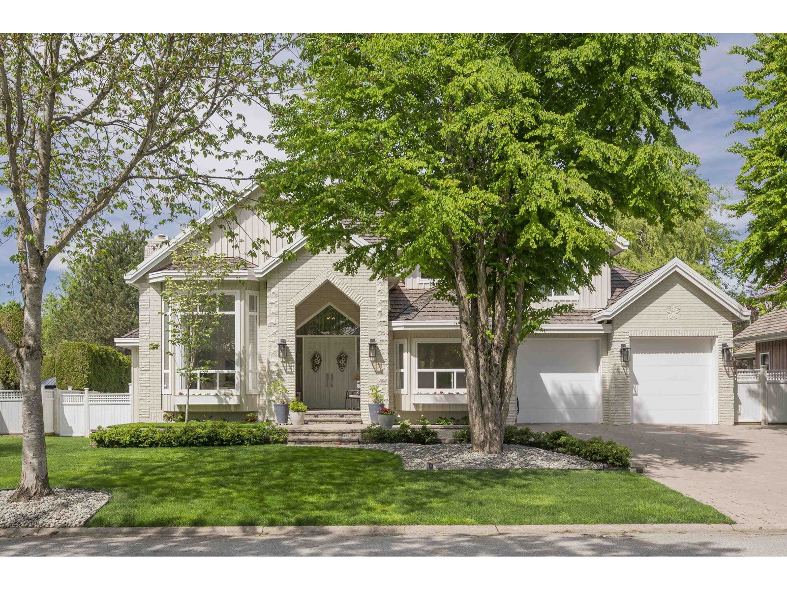 Property at 16050 MORGAN CREEK CRESCENT image 2