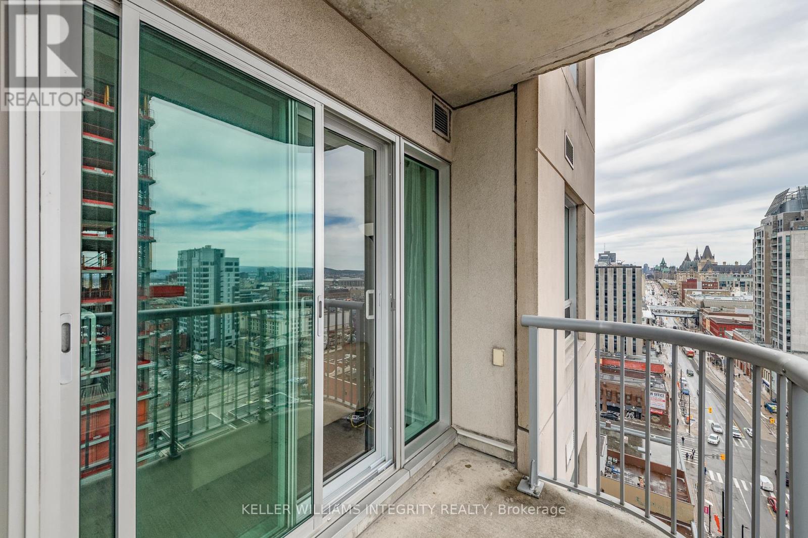 1603 - 200 Rideau Street, Ottawa, Ontario  K1N 5Y1 - Photo 27 - X12142376