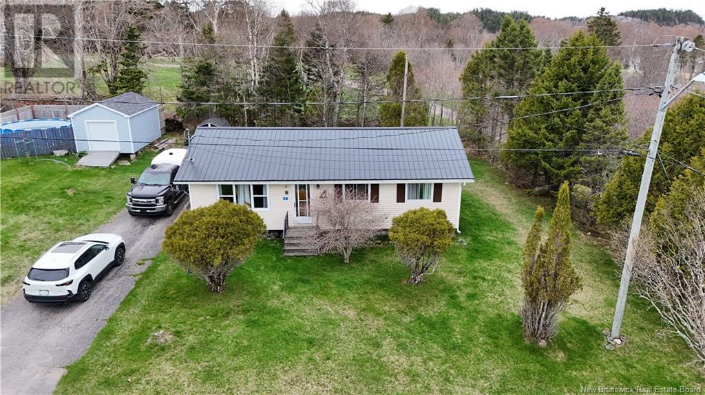 Property at 4 Hillside Drive image 3